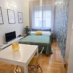Caralis Home- Centro Storico Κάλιαρι